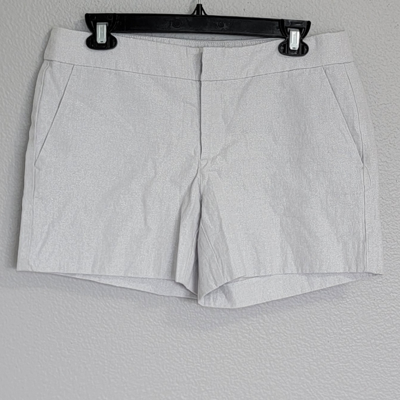 BANANA REPUBLIC FACTORY METALLIC SHORT/SIZE 4 - Picture 1 of 10